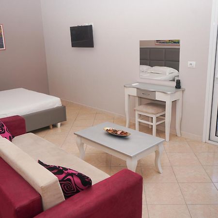 Apartments Serxhio Sarandë Exterior foto