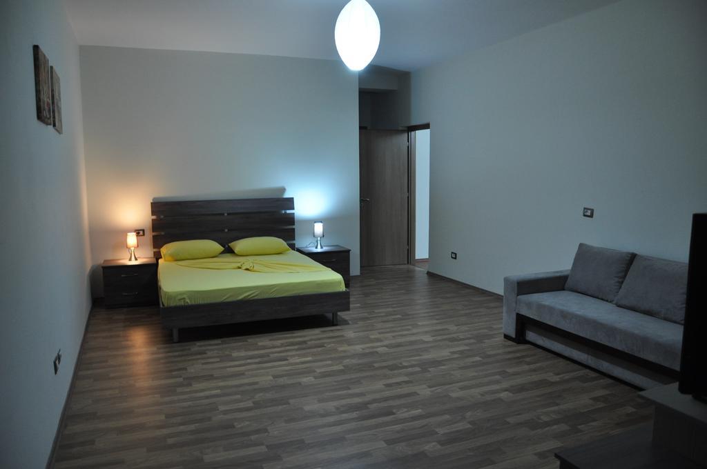 Apartments Serxhio Sarandë Zimmer foto